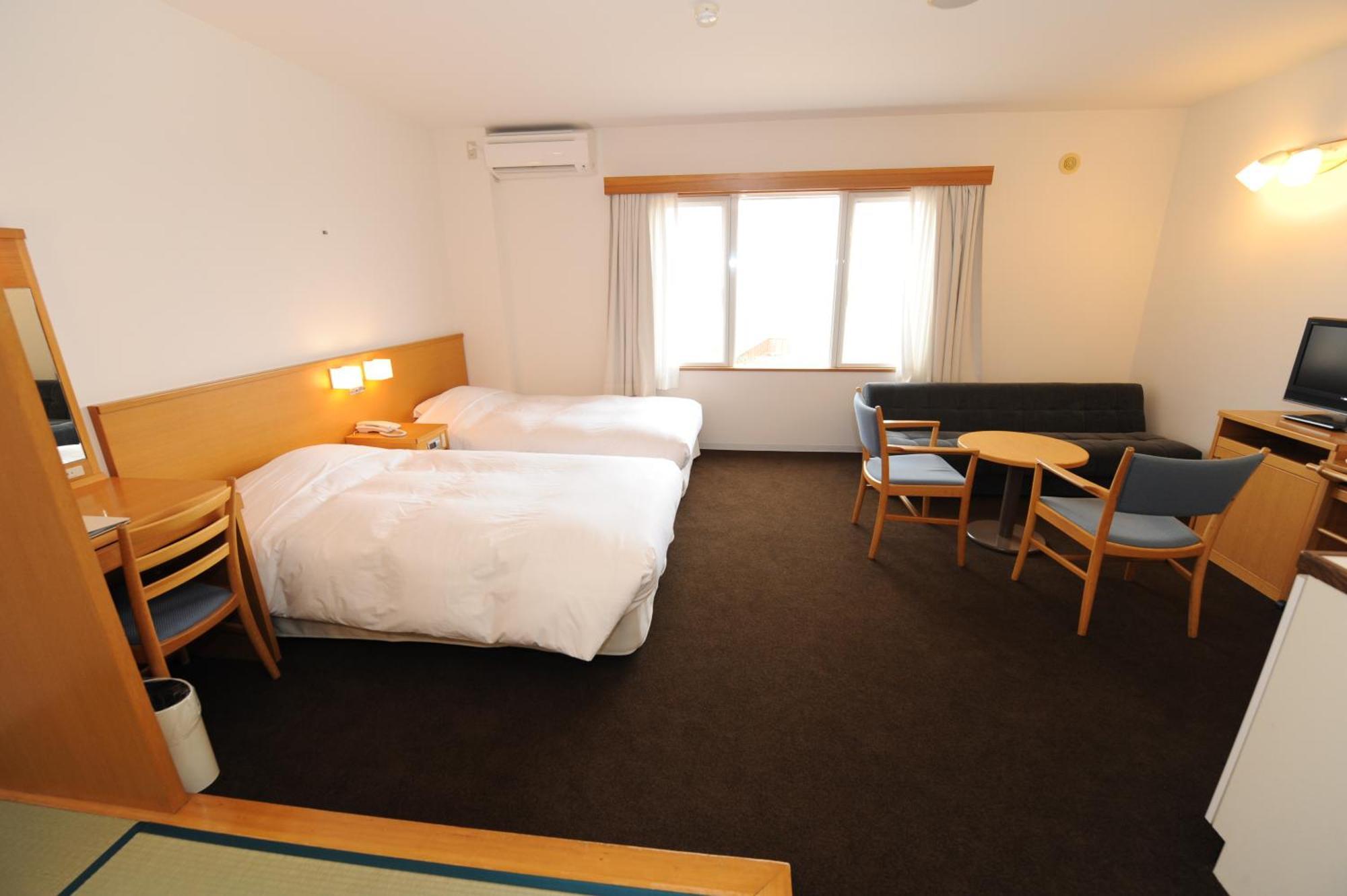 Hotel Familio Tateyama Tateyama  Ruang foto
