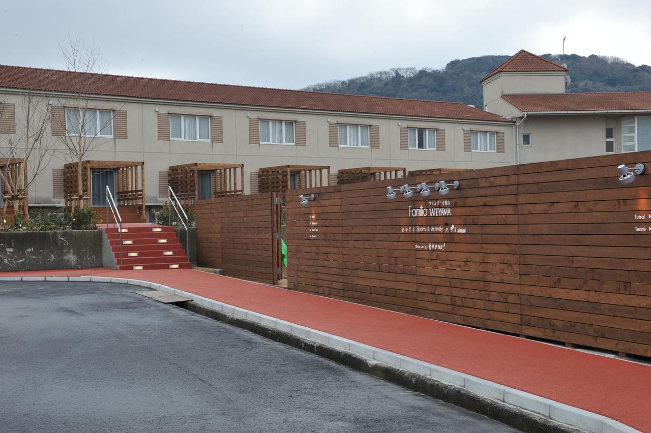 Hotel Familio Tateyama Tateyama  Bagian luar foto